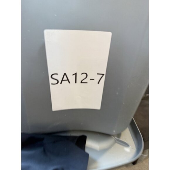 2006 Starbucks 52nd Winter Girl Holiday Bearista Bear 10" Plush w/ Coat & Scarf - Picture 7 of 7